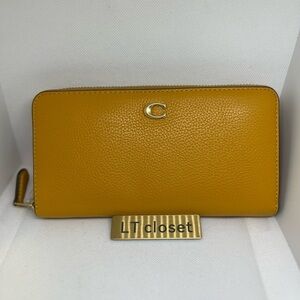 Coach Accordion Zip Wallet in Dark Stone Leather CC489